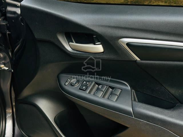 2018 Honda JAZZ 1.5 E MY2014 FACELIFT (A) - 4
