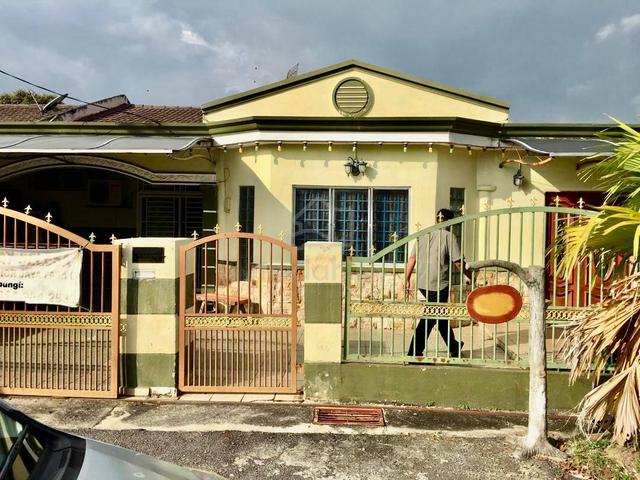 Single Storey Semi detached taman panchor jaya paroi seremban 1