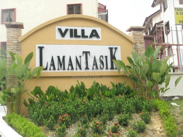 Villa Laman Tasik 1