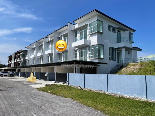 Kitang Heights two storey intermediate terrace house with sub-basement 1