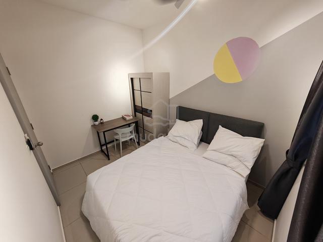 M Luna Medium Room,Ready Move In,Free Shuttle to MRT 1
