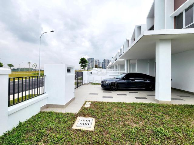 CORNER LOT! Double Storey Terrace, Aderyn Setia Alamsari, Bangi 1