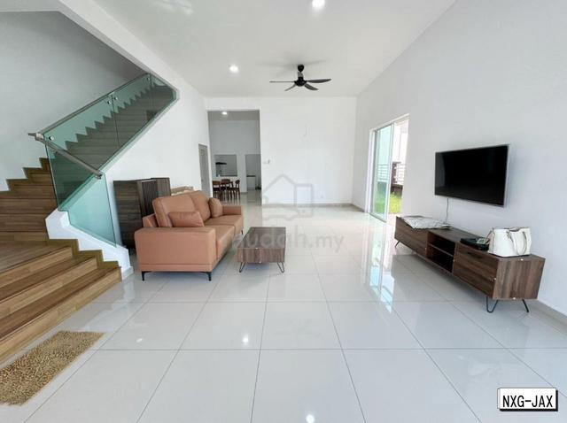2sty Cluster SEMI-D@Bandar Bestari | Semi furnished - Available Now. 1