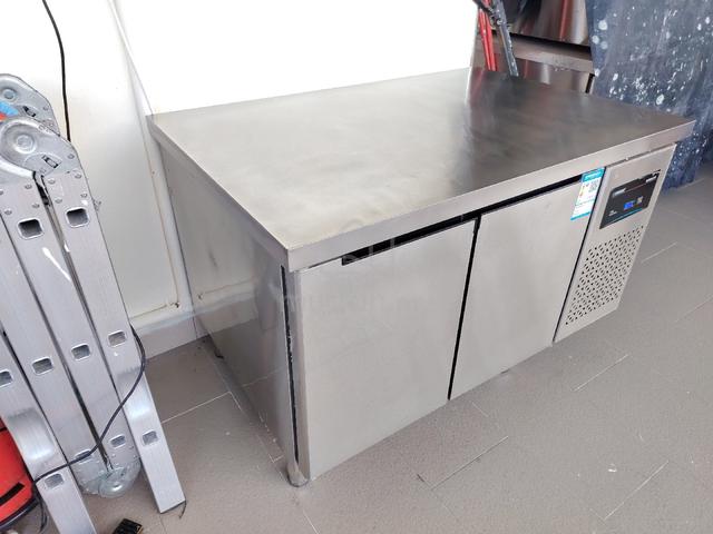 fridge - photo 2 of 4