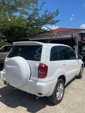 2002 Toyota RAV4 2.0 SPORTY (A) - 4
