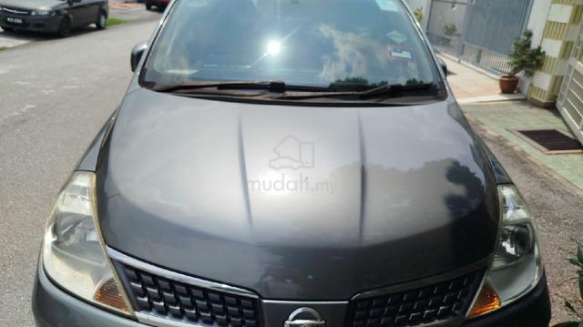 2009 Nissan LATIO 1.6 SPORT ST-L (A) - 1