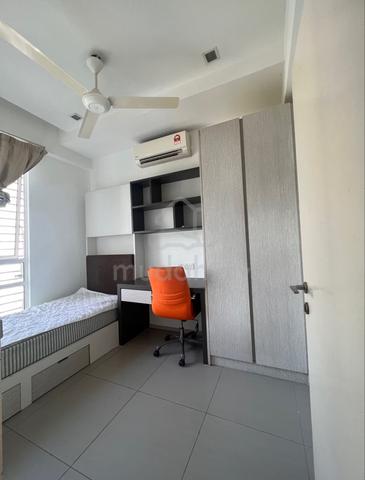 Bilik Single Lelaki Non Sharing Dengan Aircond Cyberjaya 1