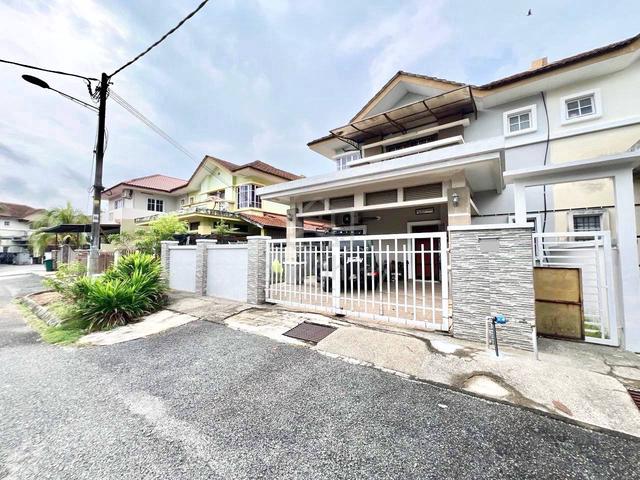 RENOVATED ❗️❗️Double Storey Semi-D Cluster, Bukit Mahkota @ Bangi 1