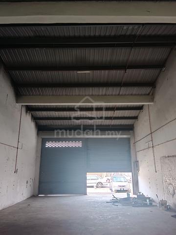 1 Sty Link Factory, Bandar Bukit Beruntung Nearby McDonald Petron 1