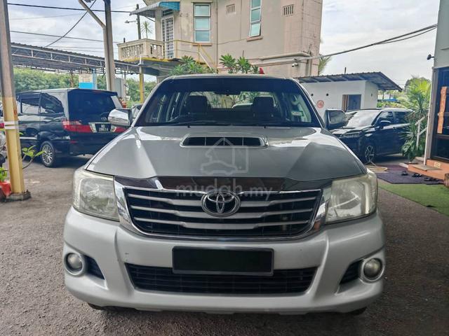 2014 Toyota HILUX 2.5 G VNT (A) - 3