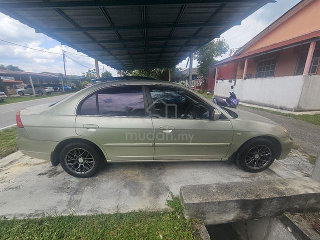Honda CIVIC 1.7 - 3