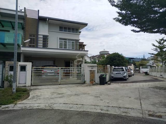 Double Storey Link House Corner Lot Taman TTDI Grove, Kajang 1