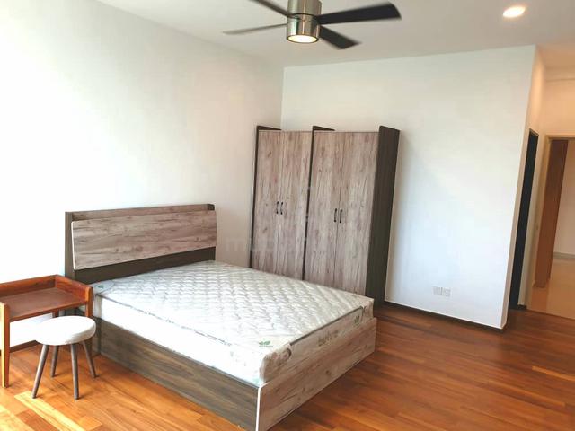 Marina Residence 5