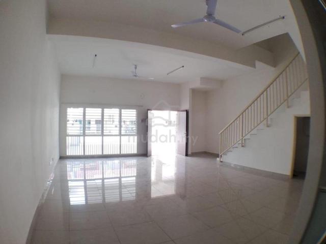 Double Storey Freehold 4R3B Renovate Taman Desa Jati, Nilai For Sale 2