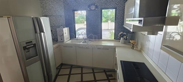Scotland Villa 3.5 Stories Town House - Fully Furnished - Georgetown 1