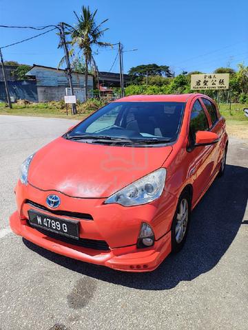 2013 Toyota PRIUS C 1.5 (HYBRID) NHP10R (A) - 5