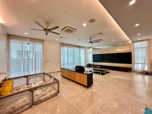 Renovated 3.5 Storey Bungalow Aspen Garden Residence Cyberjaya 1
