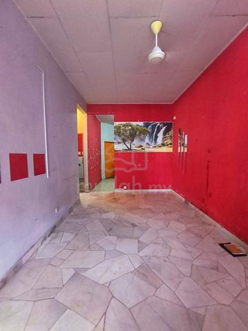 Taman Banang Jaya, Batu Pahat - Single Storey Untuk Dijual 1