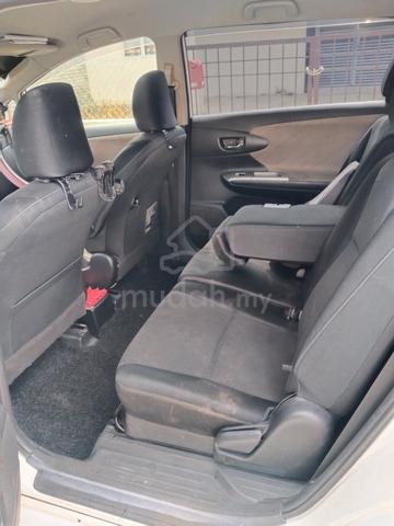 2010 Toyota WISH 1.8 X ZGE20G (A) - 3