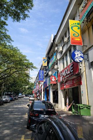 Desa Petaling Half Shop To Rent 1
