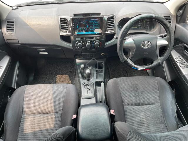 2014 Toyota HILUX 2.5 TRD SPORT TIP TOP CONDITION - 3