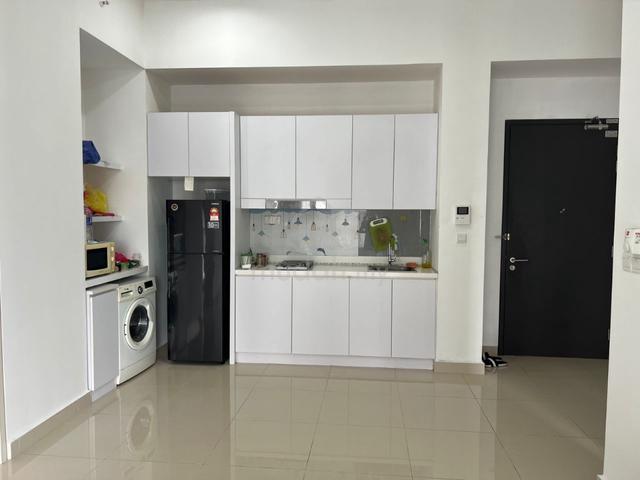 Third Avenue ,2 bedroom Semi furnished , Cyberjaya, OFFER, NICE