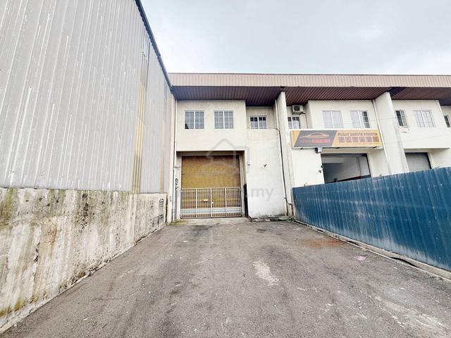 Mount Austin 1.5 Storey Terrace Factory 24x130 1