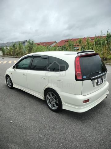 2002 Honda STREAM 2.0 RN3 (A) - 2