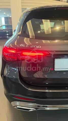 **BRAND NEW**2026 Mercedes Benz GLC200 AMG LINE - 4