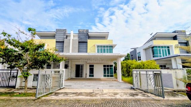 Semi D 2 tingkat dekat Tasek Kotasas 1