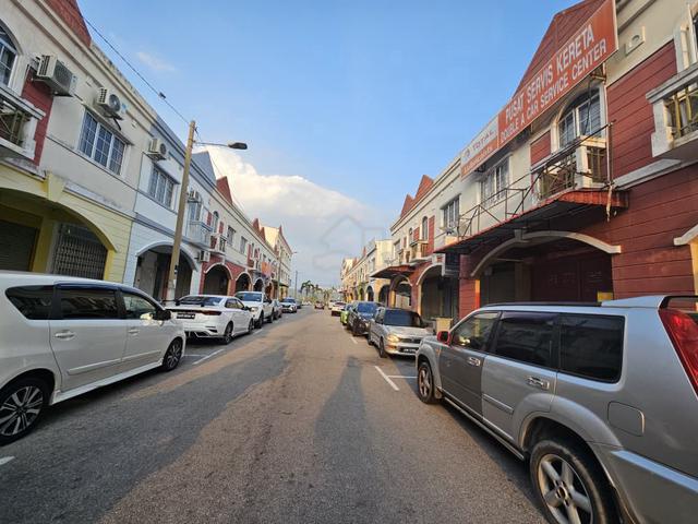 2 storey Shoplot at Taman bachang utama for sale 1