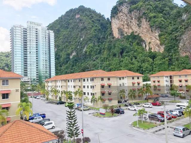 Permai Lake View Apartment 1