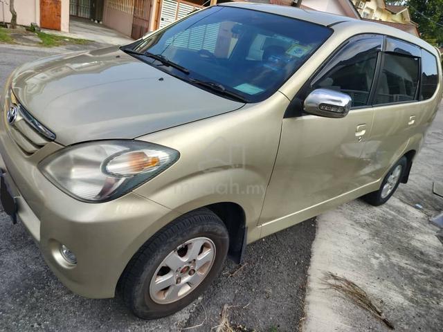  Toyota  Avanza 1.3  (A) 2005 Direct Owner 7-Seater - 1