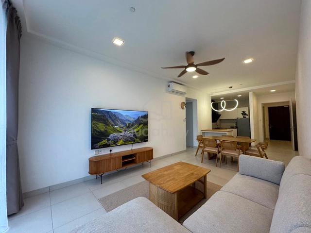 Renna Residence @ The NorthBank 1