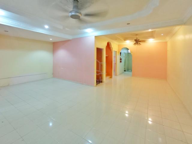 RENOVATED👍EXTRA LAND AT BACK👍2 STOREY HOUSE at Perda 1