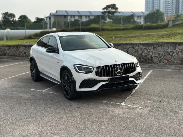 2020 Mercedes Benz GLC43 AMG COUPE LOW MILEAGE! - 4