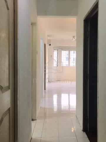 Apartmen Impian (Damansara Damai) 1