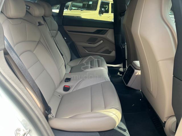 2023 Porsche TAYCAN (5 Year Warranty) - 4