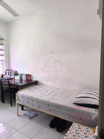 Room for Rent (GANGGARAK PERMAI TERRACE HOUSE) 1