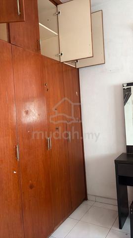 Desa Rahmat Apartment 1