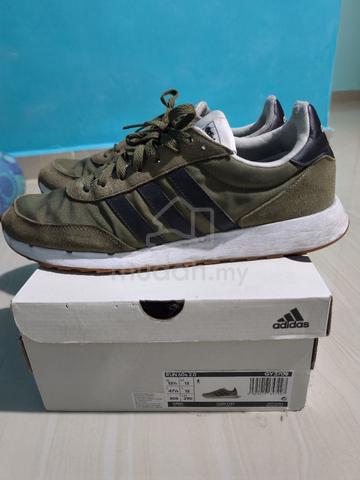 adidas run 60s shoes - photo 2 of 3