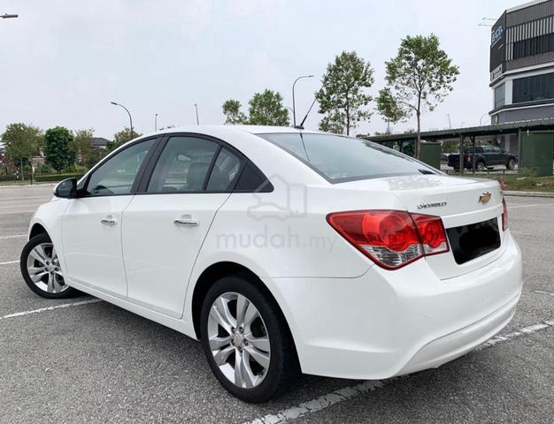 2013 Chevrolet CRUZE 1.8 LT FACELIFT (A) - 4