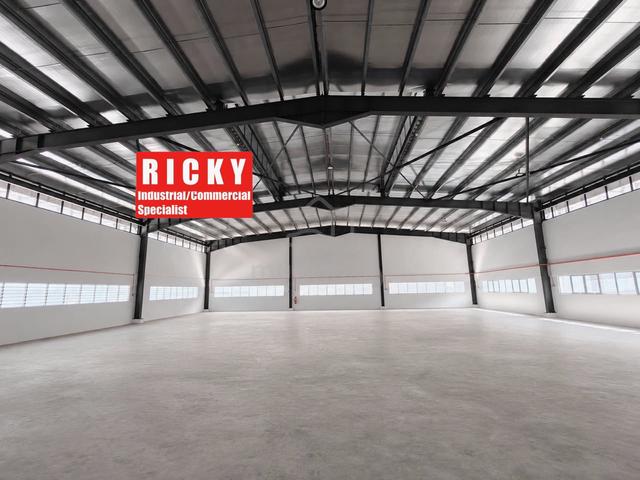 3.5 Storey Detached Factory For Rent at Batu Kawan Taman Perindustrian 1