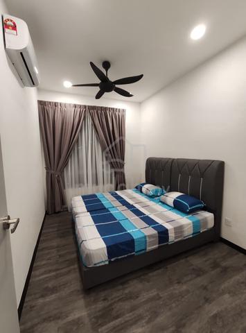 Middle Room for Rent @ Utropolis Utama, Batu Kawan 1