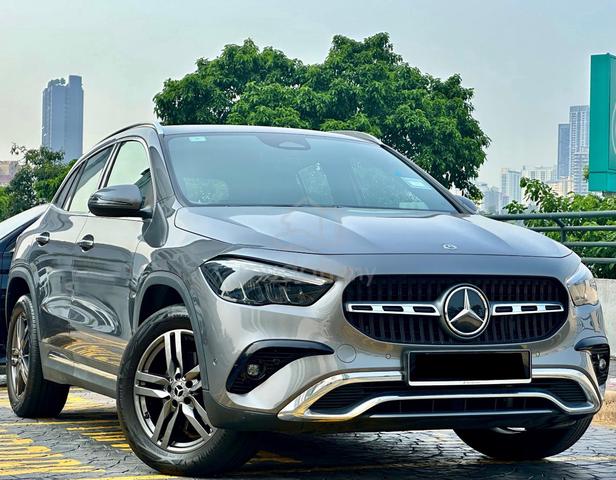 FACELIFTš„2023 Mercedes Benz GLA200 1.3 WRNTY 2028 - 1