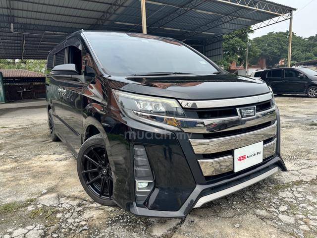 Toyota Noah Premium MPV 2 Power Door - 2