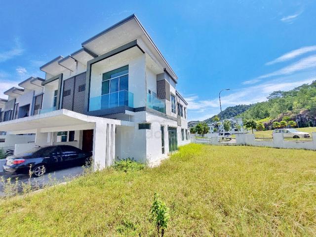 0% D/P, 4940sf, Gated New Corner 2 Sty House, Free Legal, Oasis Kajang 1