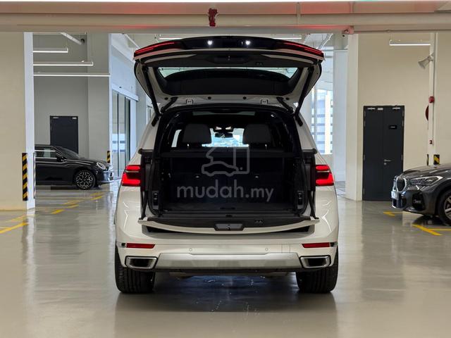 2024 BMW X7 xDRIVE40i Pure EXCELLENCE CKD - BlhFL - 4