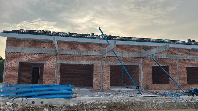 Meru Teres Setingkat Paling Lebar Macam SemiD 25x72 Freehold 💯% Loan 1