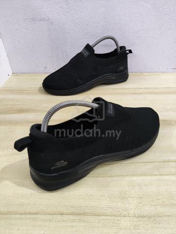 Kasut Skechers Slip-On Go Walk  6uk - photo 2 of 4